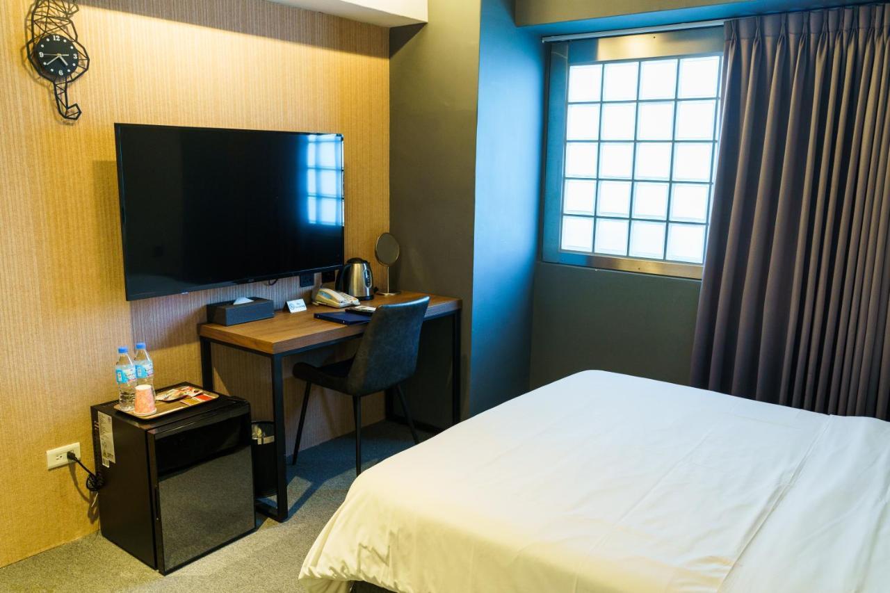 Doudian Ddinn Hotel تايتشونغ المظهر الخارجي الصورة